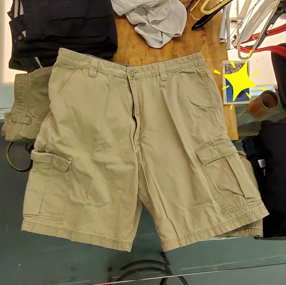 SALE Wrangler Cargo Short